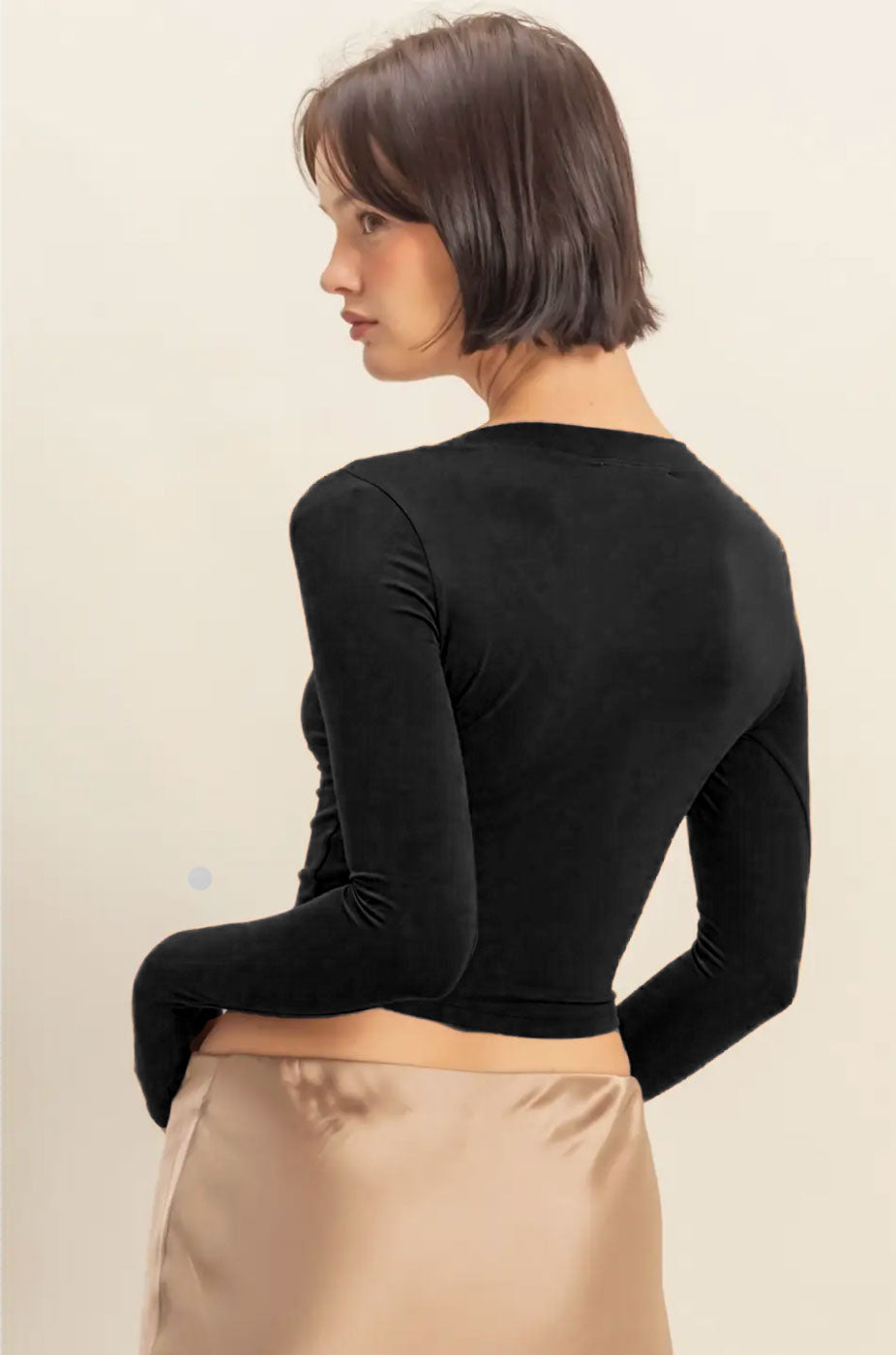 Black Jennifer Cropped Scoop Neck Long Sleeve Top