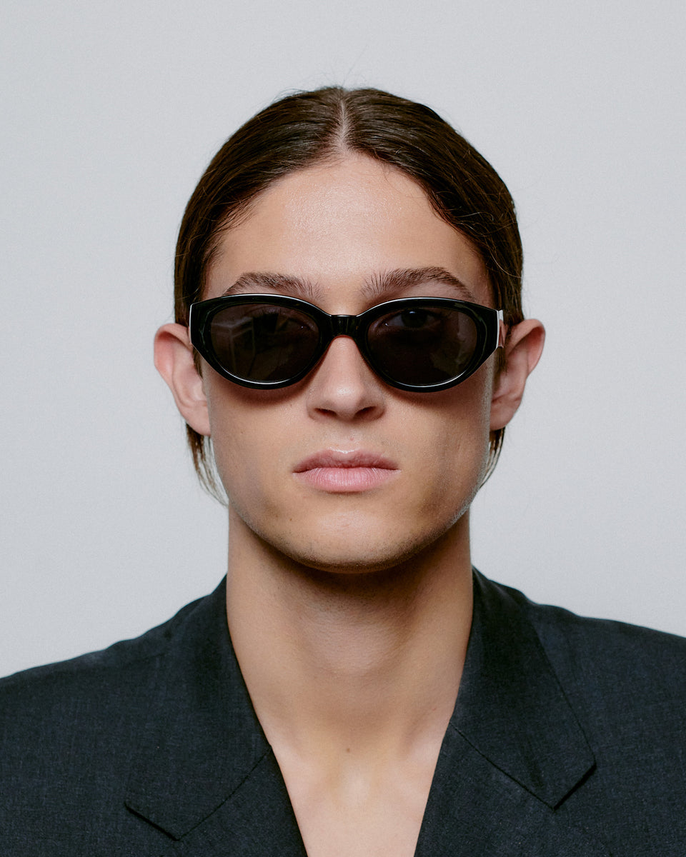 Black Winnie Sunglasses