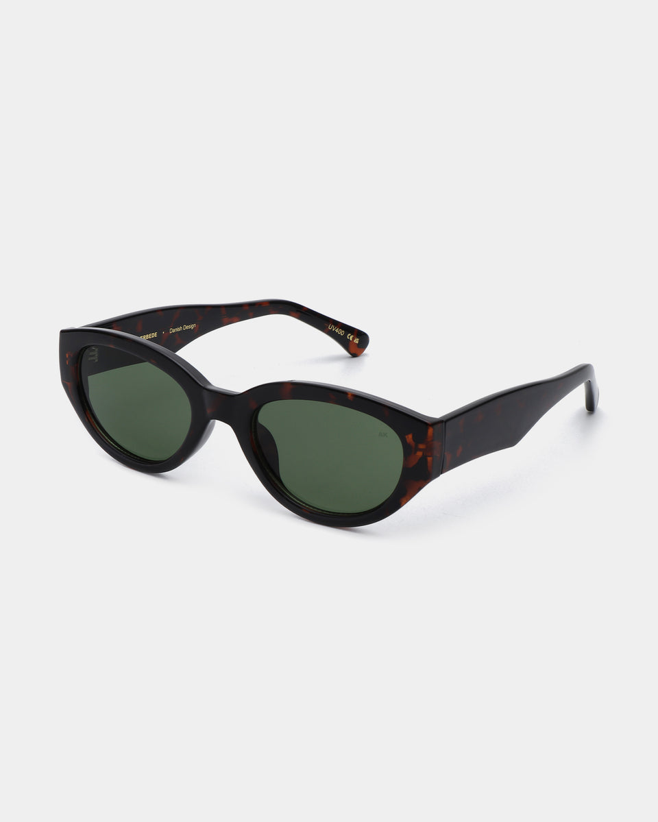 Demi Tortoise Winnie Sunglasses