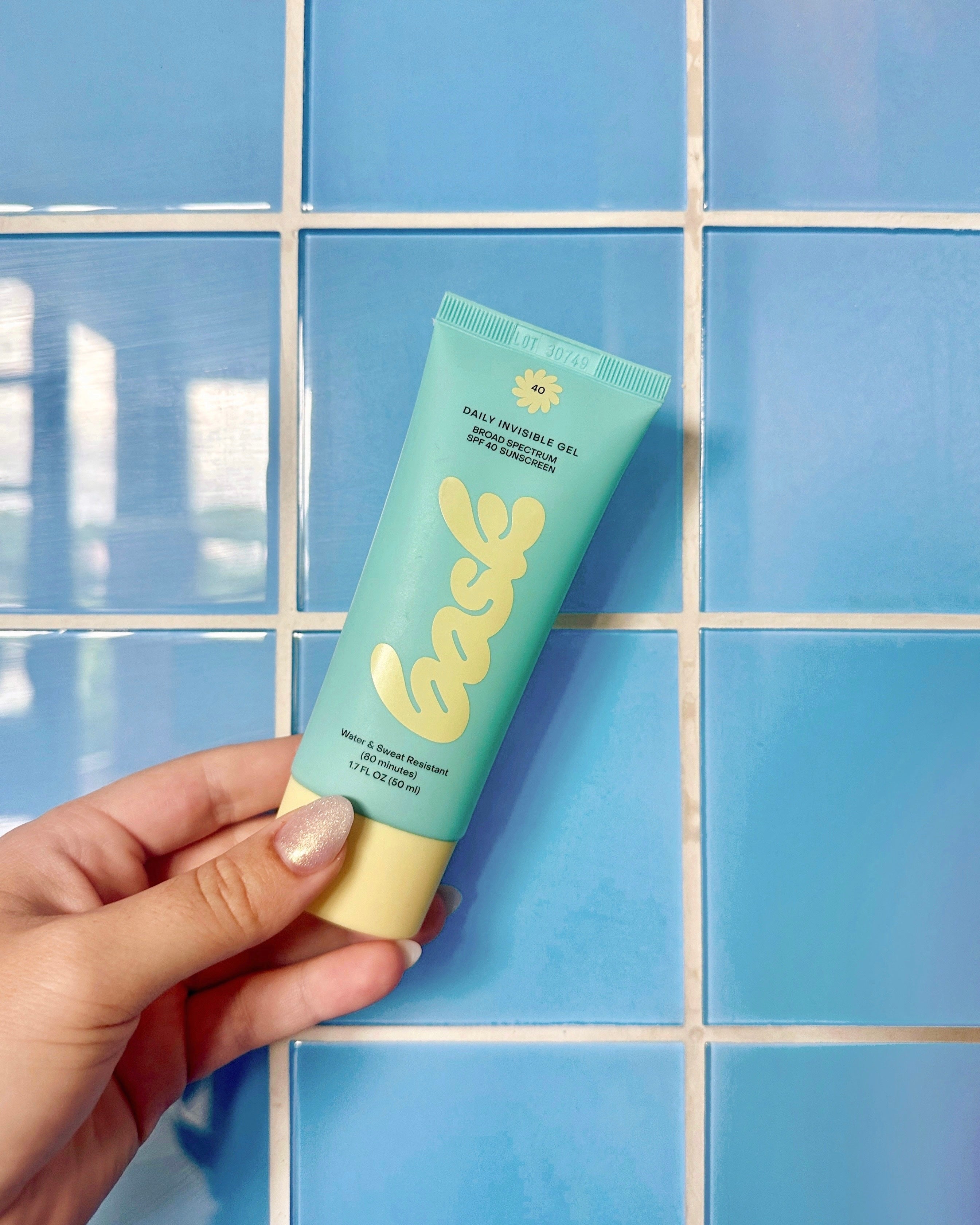 Bask Daily Invisible Gel SPF 40 Sunscreen Lotion