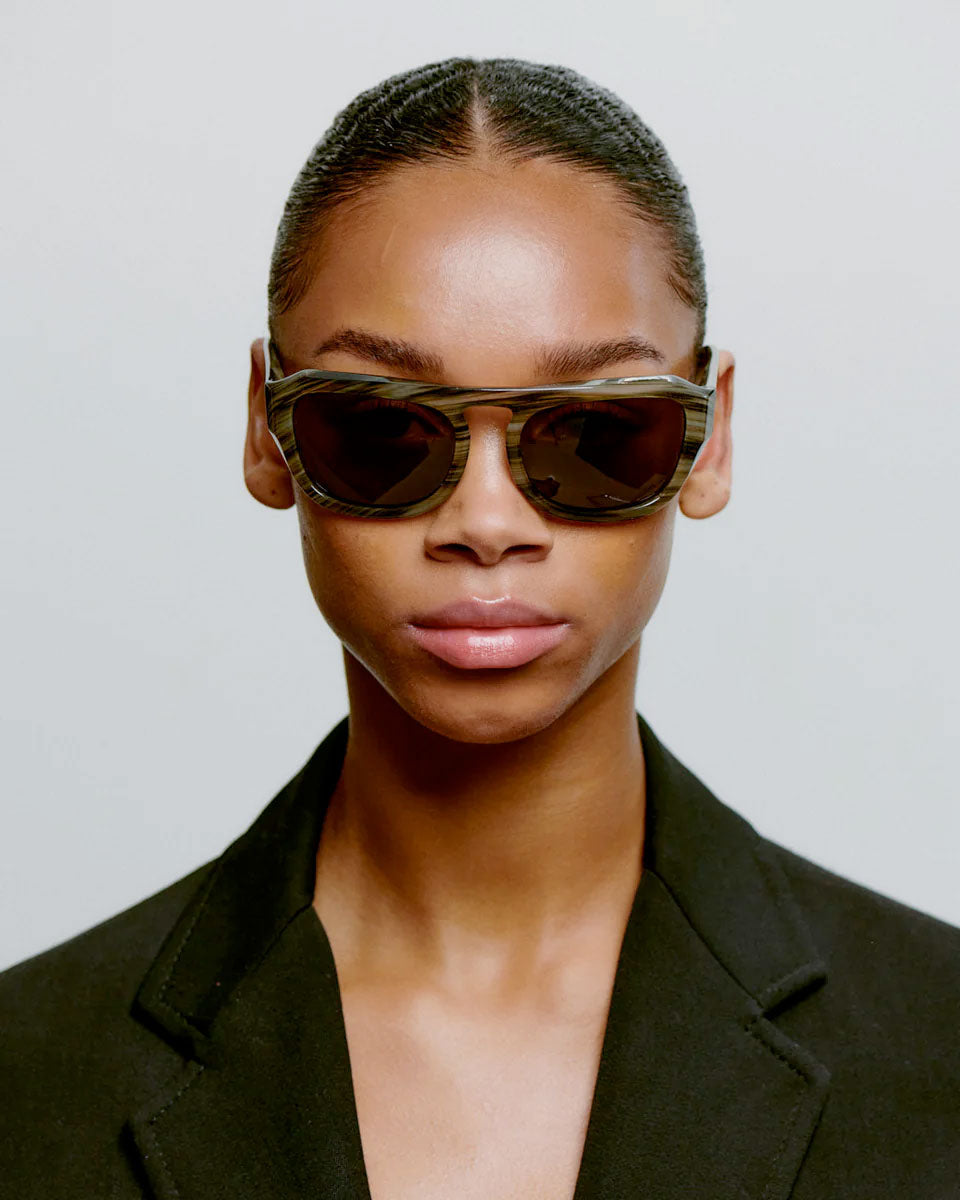 Smoke Horned Max Sunglasses