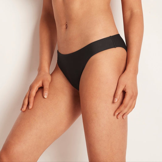 Black Newport Pant